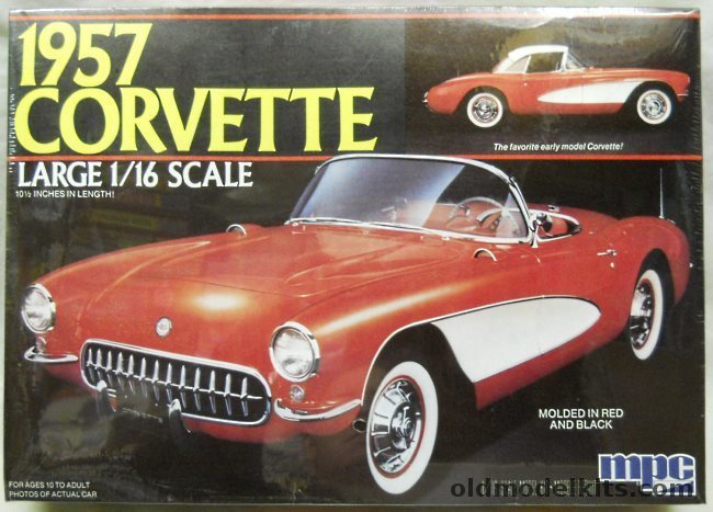 MPC 1/16 Chevrolet 1957 Corvette - Fuel Injection or Dual 4 Barrels, 1-3071 plastic model kit